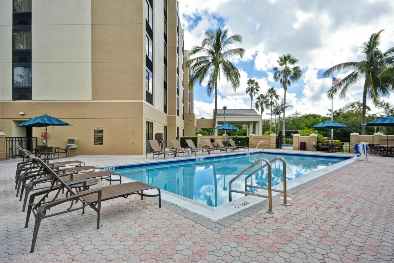 Hyatt Place Miami Airport-West/Doral Exteriör bild